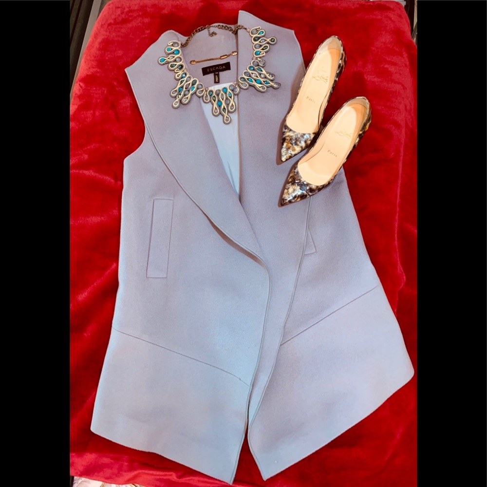 Escada cashmere lavender/gray swing vest
